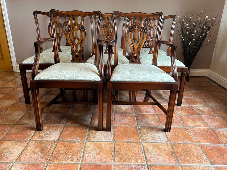 A Set of Chippendale Revival Mahogany Chairs, 6 Chairs and 2 Carvers, Dining Room, Antique Furniture, Vintage Furniture