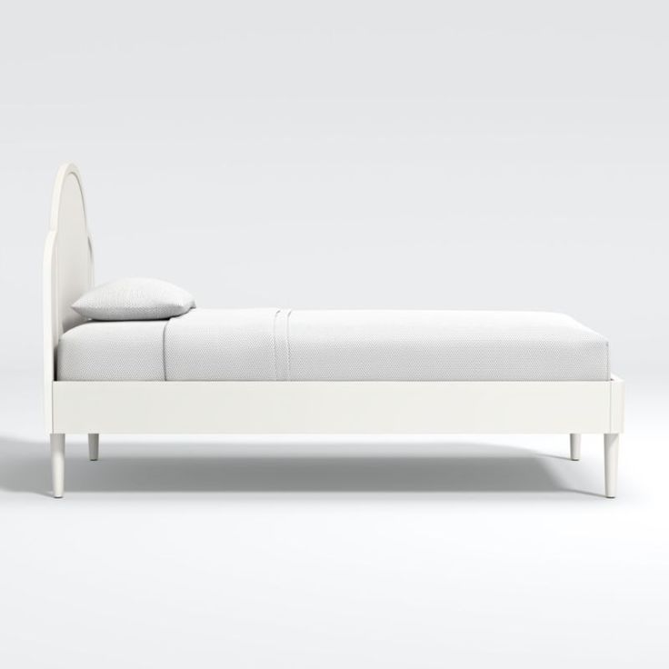 Roselle Twin White Wood Bed